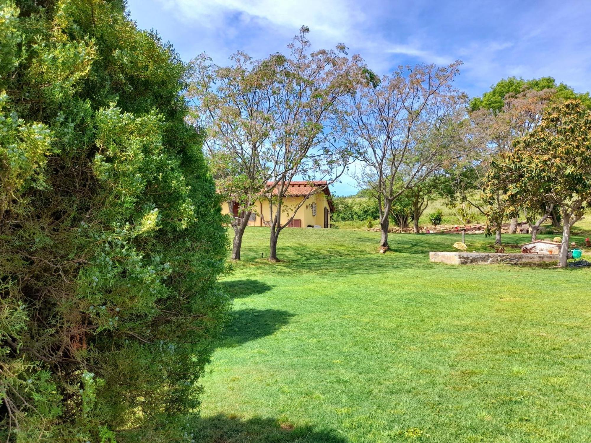 Agriturismo La Sorgente Фонтебланда Екстериор снимка